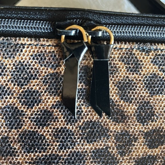 Loewe Leopard Enamel Leather Cosmetic Bag - Picture 11 of 11